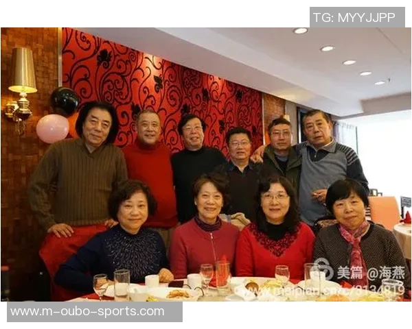 足球场上的兄弟情深似海共筑梦想与荣耀的传奇之路